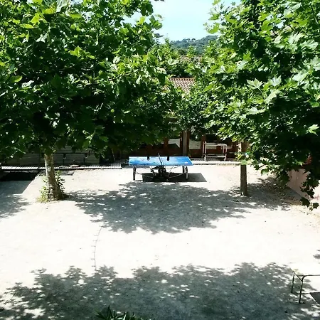 Lou Riou Village Курортний комплекс