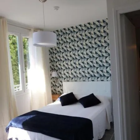 Курортний комплекс Lou Riou Village Сен-Тропе