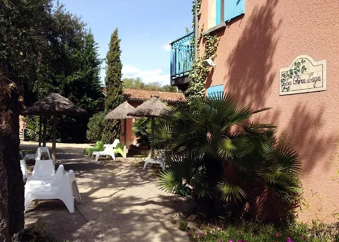 Lou Riou Village Курортный комплекс 3*