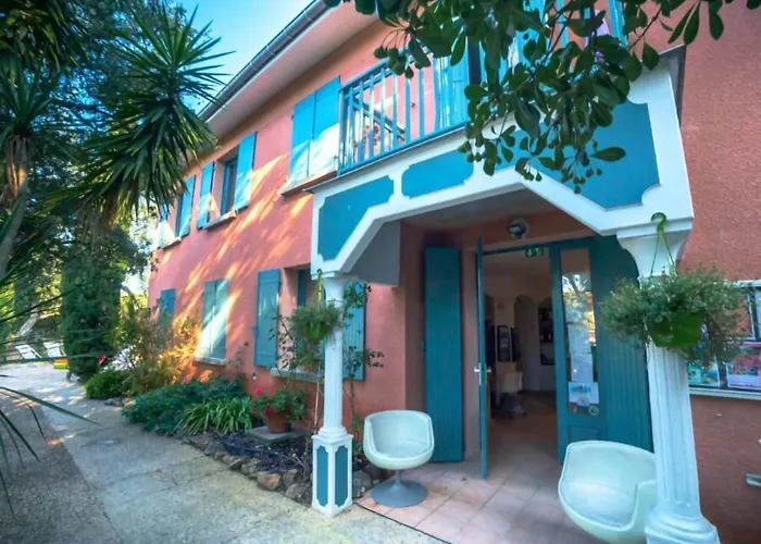 Lou Riou Village Курортный комплекс