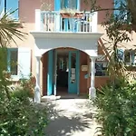 Lou Riou Village 3*