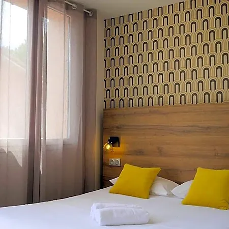 Lou Riou Village 3* 圣特罗佩
