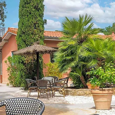 Lou Riou Village 3*