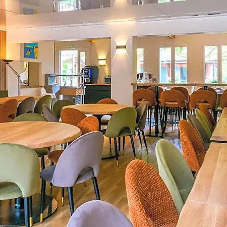 Lou Riou Village 3* سان تروبيه