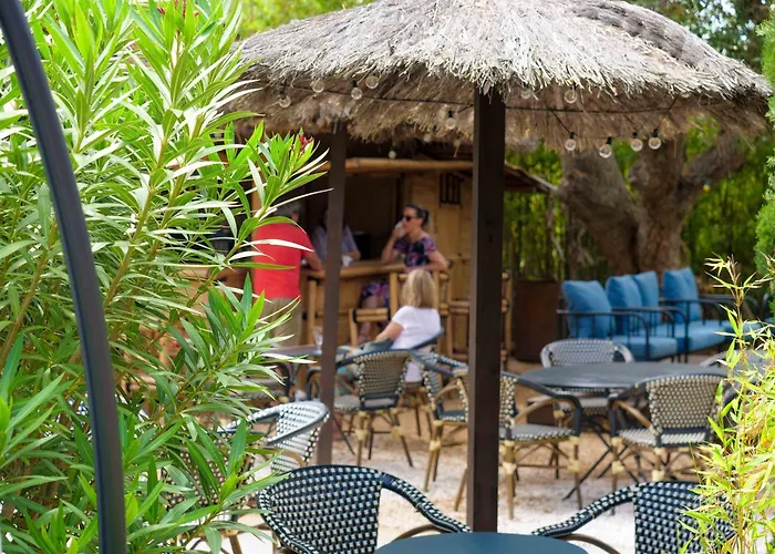 Lou Riou Village Saint-Tropez