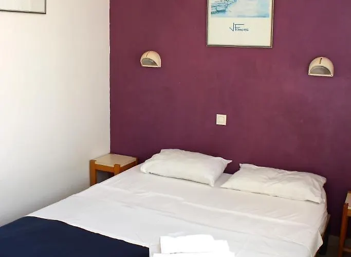 Lou Riou Village 3* Saint-Tropez