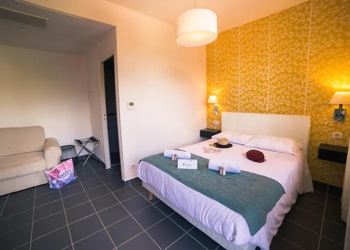 Lou Riou Village Saint-Tropez